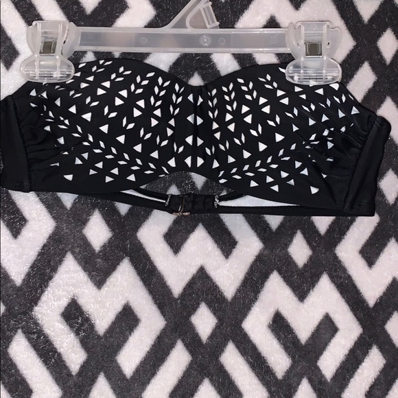 Aeropostale Other - Aeropostale swimsuit top✨